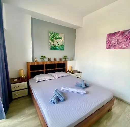 Grey Ultracentral Old Town * بوخارست