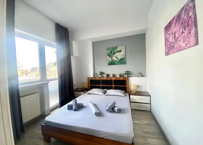Grey Ultracentral Old Town Apartamento Bucareste