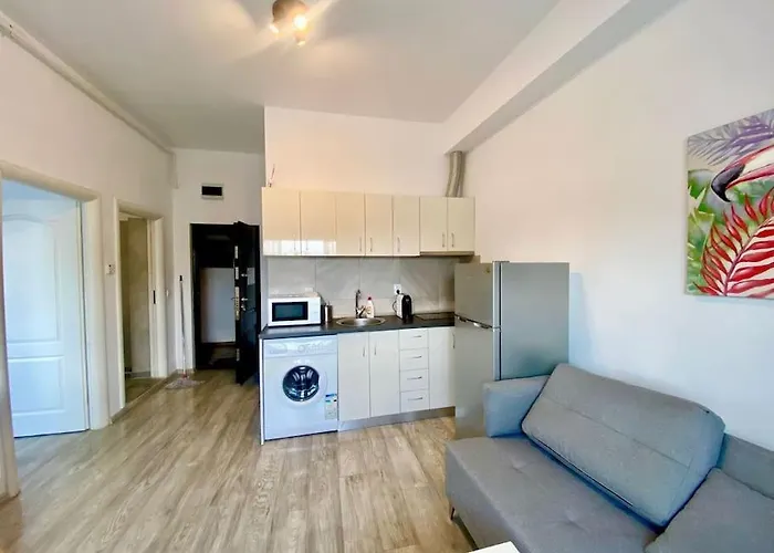 Grey Ultracentral Old Town *